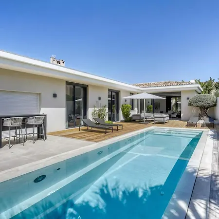 호텔 Pelletier - Beautiful New House In
